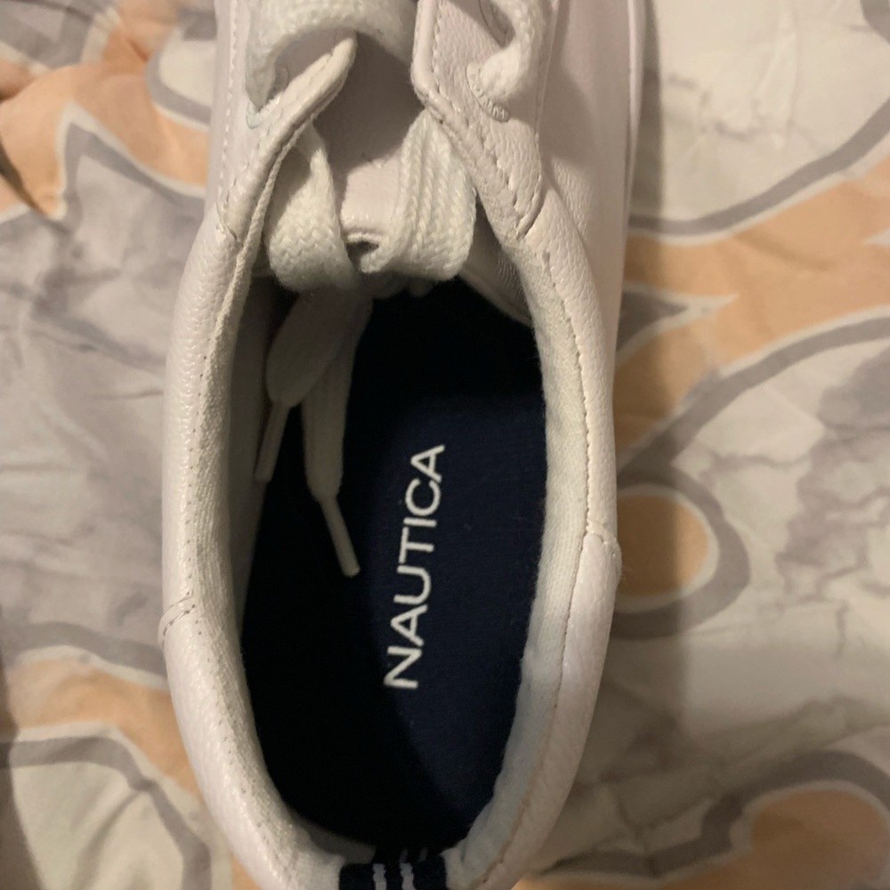 New white leather Nautica sneakers ladies